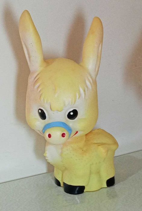 Продам. Винтажные игрушки из СССР.  Экологически чистые.