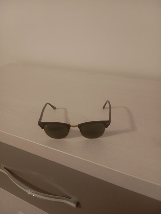 Ochelari de soare Ray-Ban Clubmaster Classic RB3016 W0365/W0366
Ray-Ba