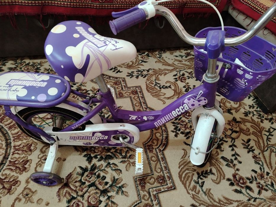 Детский велосипед продам