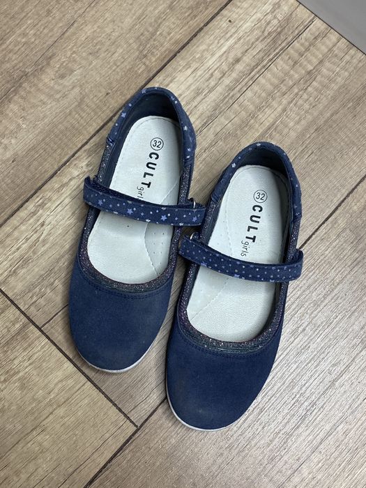 Туфли на девочку