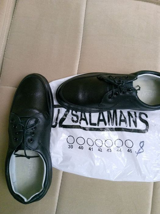 Мужские туфли , и чёрные 41 р.