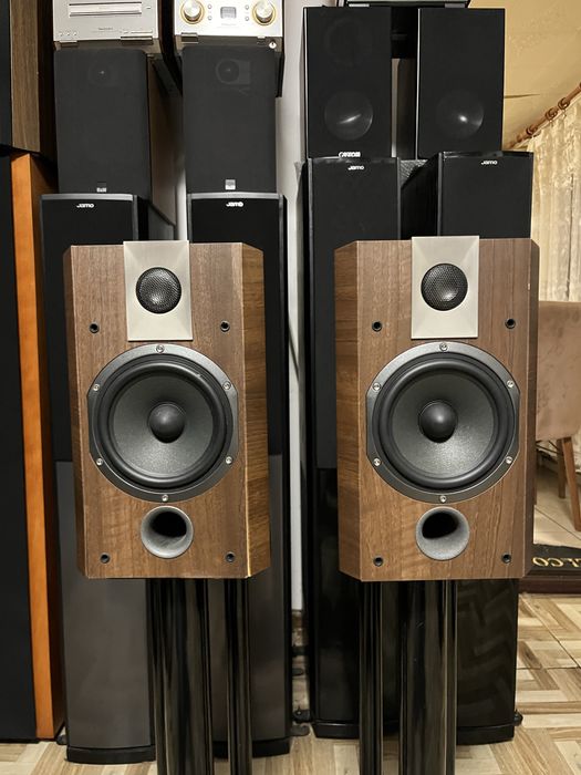 Boxe surrond sau raft Focal Chorus 705v