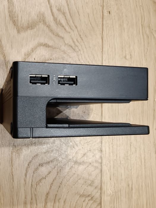 Nintendo Switch с четири контролера