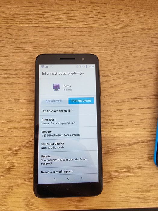 Telefon Alcatel 1 x4