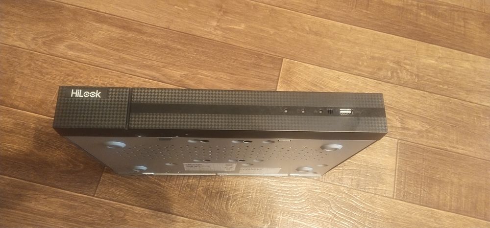 Видеорегистратор Hilook 8каналов