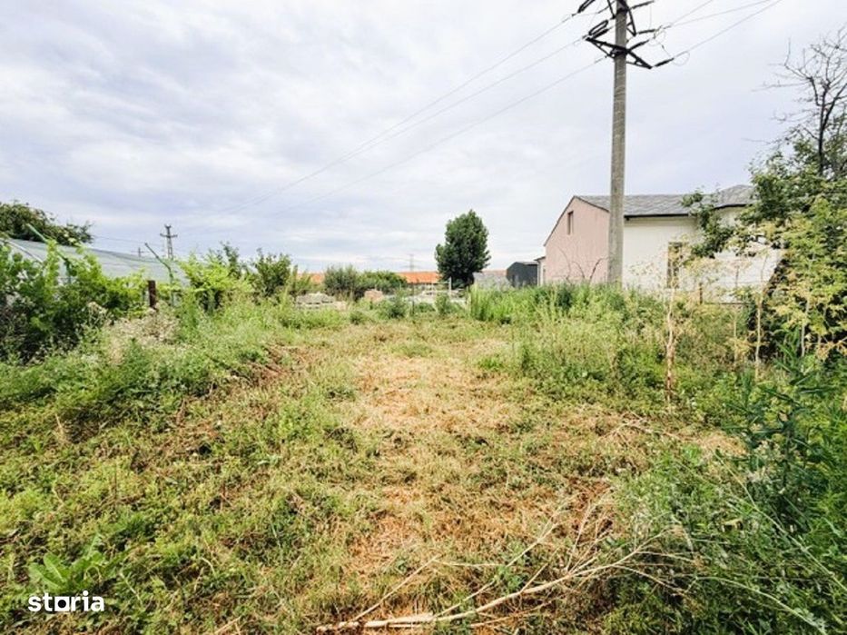 Casa si teren 600 mp Slatioara | toate utilitatile