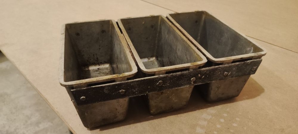 Duxobka, non mishalka, non qolip sotiladi