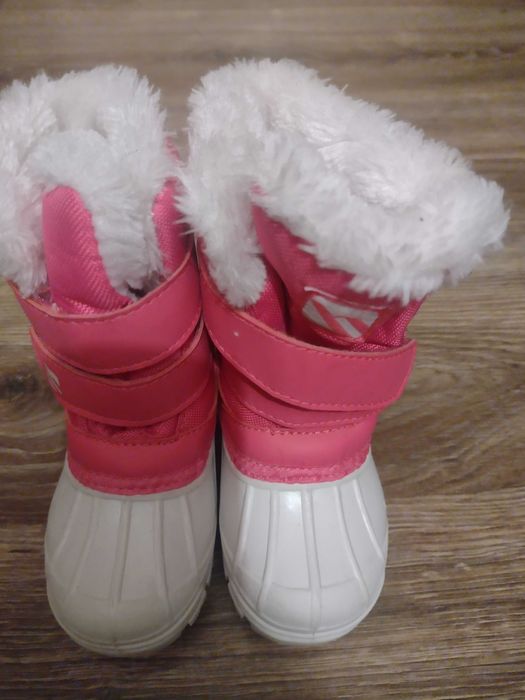 Детски ботушки и боти