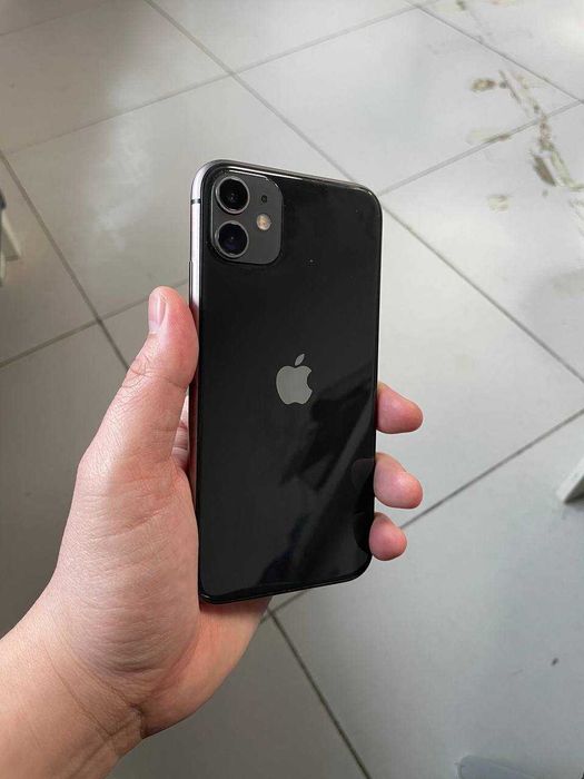 Продам Iphone 11