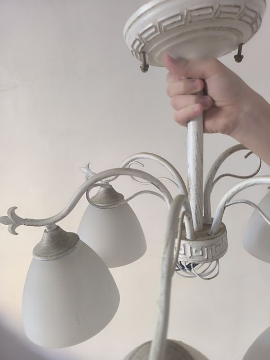 Люстра, бра, светильник