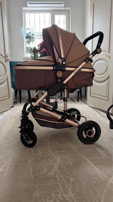 Коляска трансформер және манеж-кровать – жаңаға жақын, өте таза