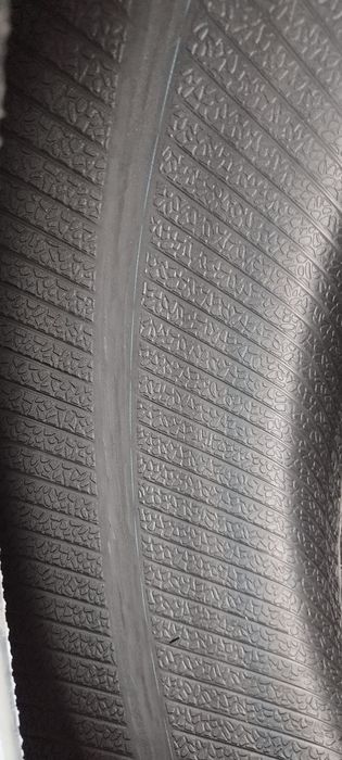Продам летние шины 215/55/18