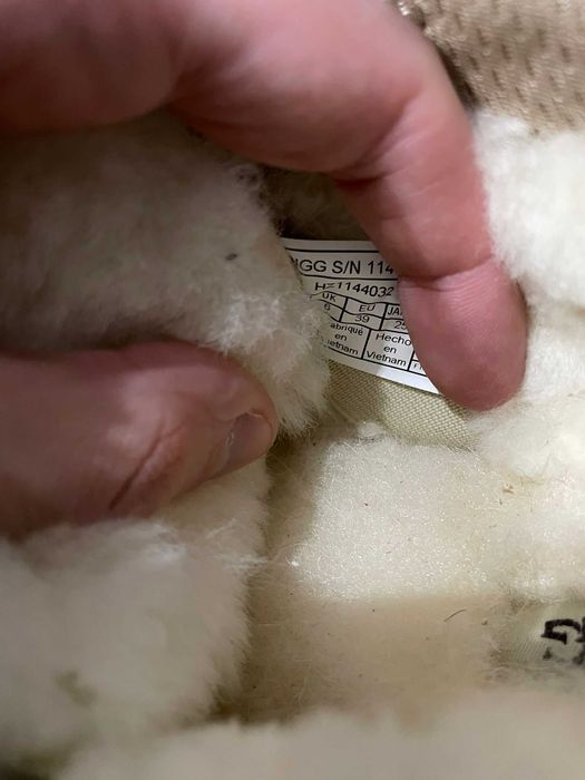 UGG Lowmel Chestnut Maro Masura 39 Noi Originali