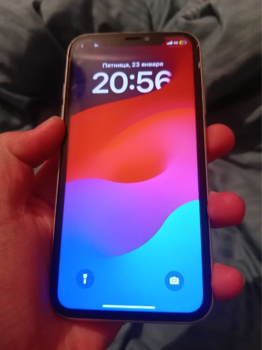 Продам айфон 11 64гб