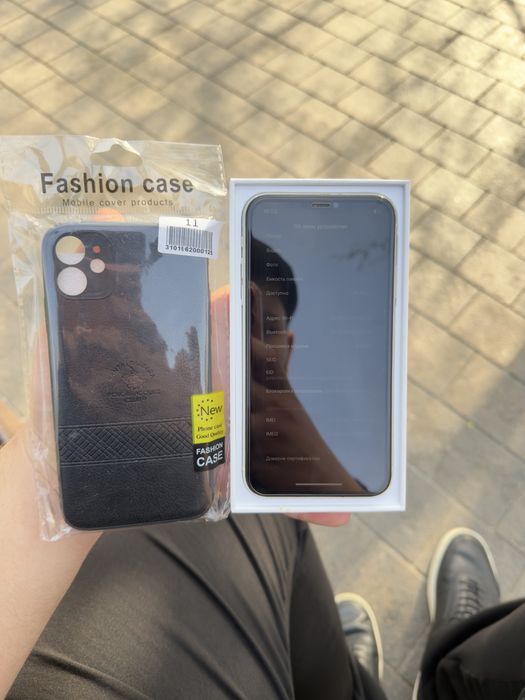 Продам  Телефон Айфон 11 128Gb