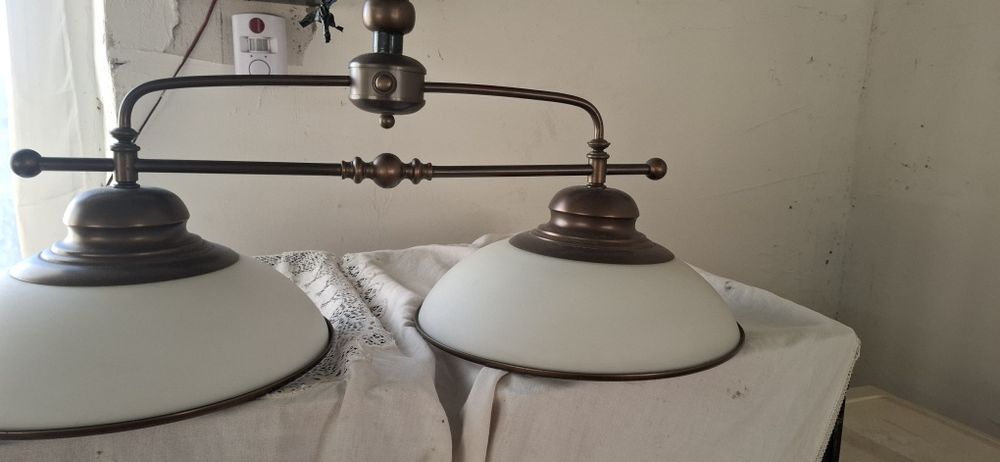 Vand lustra cu doua poziti iluminat ...