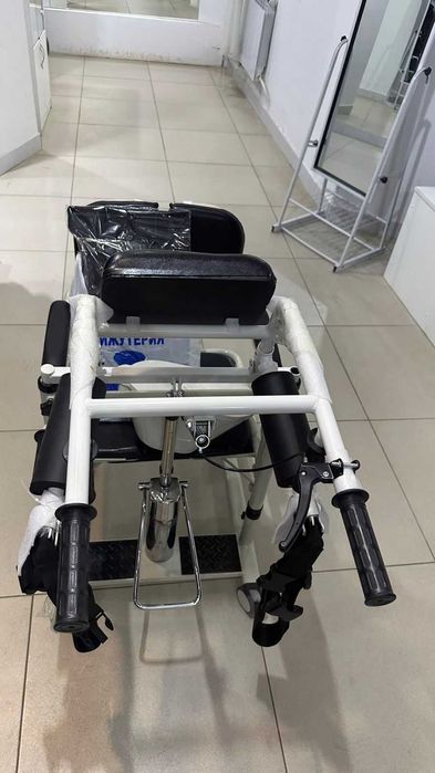 Продам инвалидную каляску