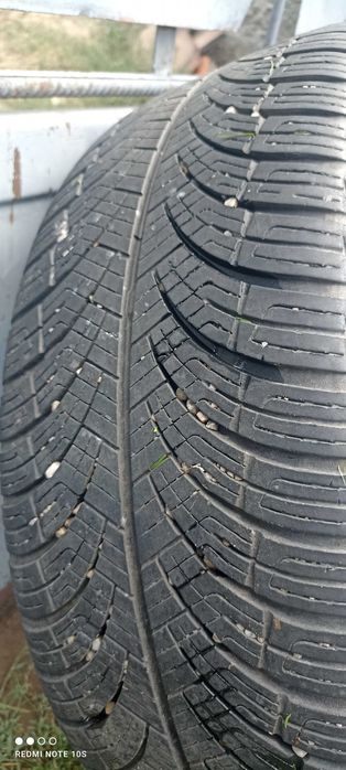 Jante aliaj WV  cu cauciucuri 225/45 R17 94W A/S