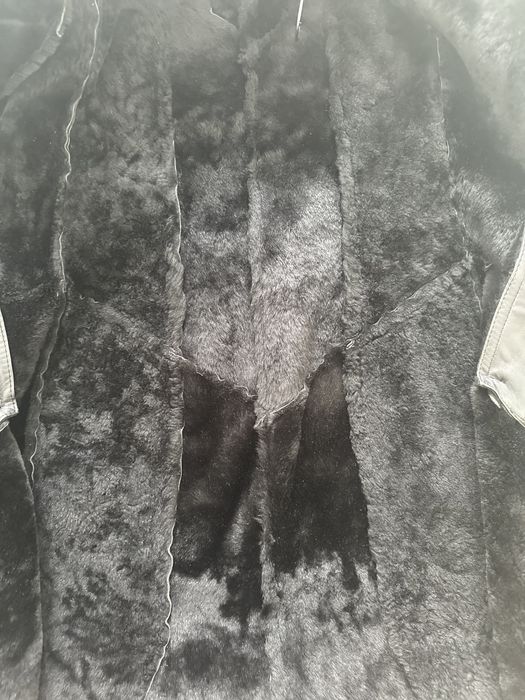 Продам черную дубленку