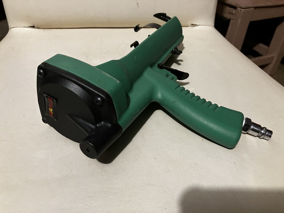 Pistol pneumatic tub silicon lipire acvarii