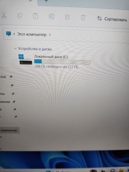 Современный ноутбук Asus сумка мышка в комплекте
