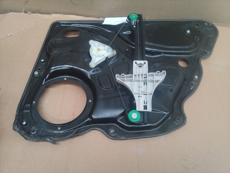 Macara+motoras stanga spate Volkswagen Passat B6 Variant 2008 3C483975