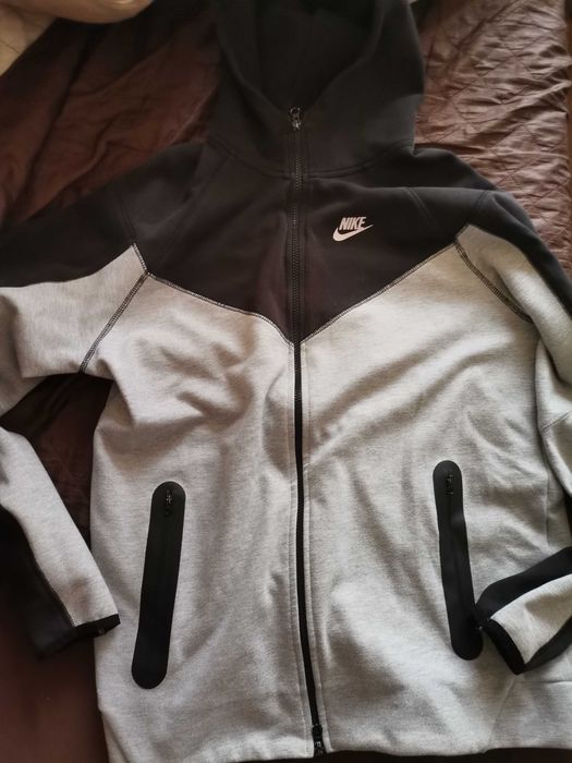 Nike tech fleece panda
