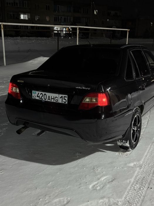 Продам нексию срочно