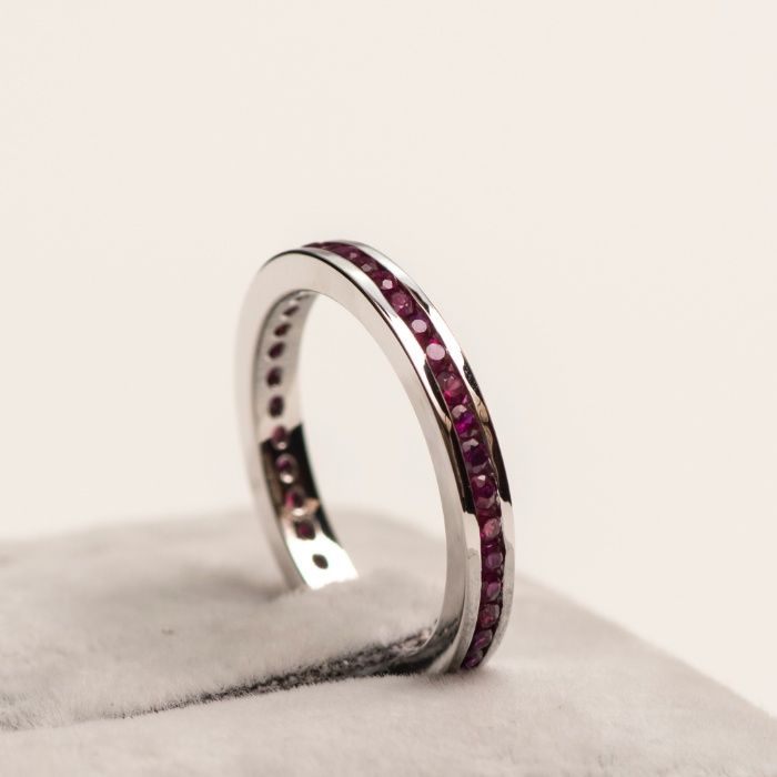 Inel Memory aur alb 3,06 grame cu rubine cod 2242