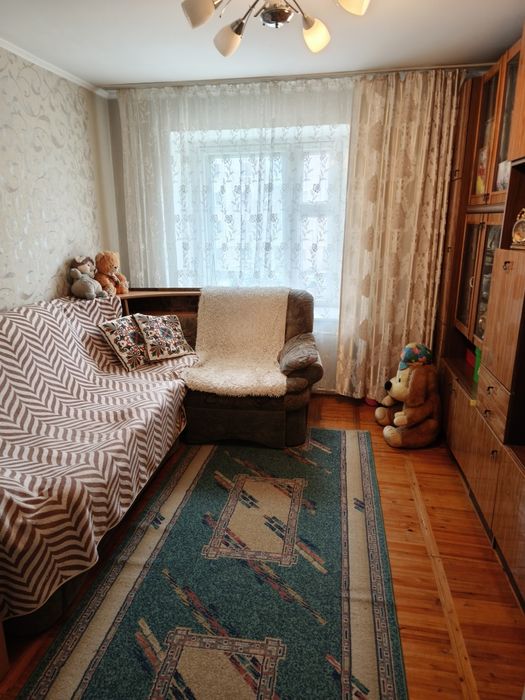 Продам 3х квартиру центр