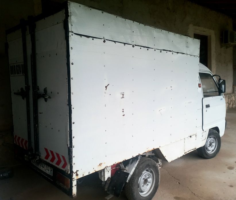 Labo sotiladi лабо damasdan yasalgan