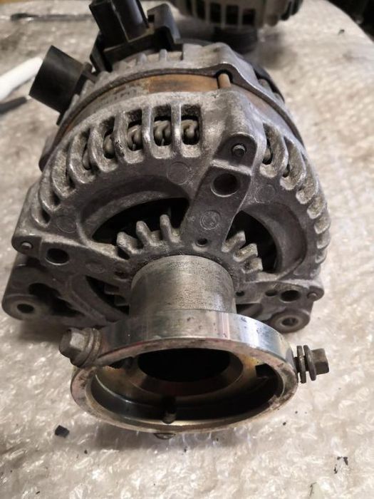 Alternator Ford Focus II C-max 1.8 Tdci