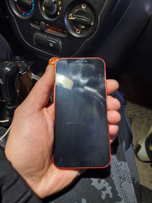 Продам айфон 12 мини память 128 АКБ 75