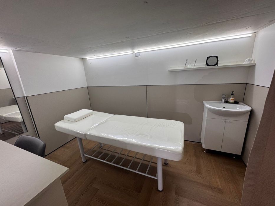 Сдам рабочие места в салоне красоты