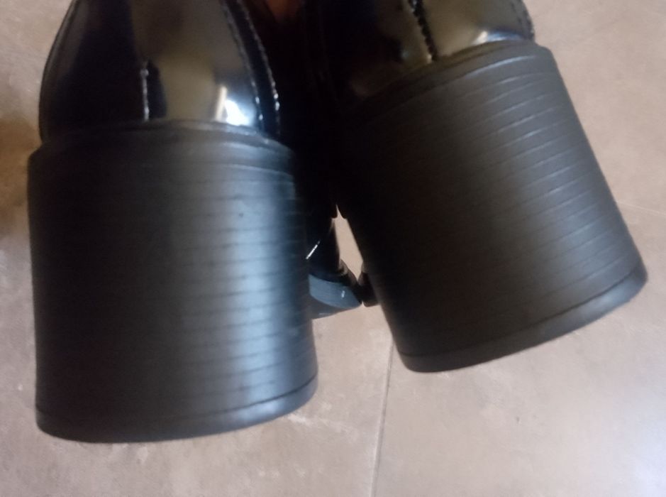 Дамски обувки нови