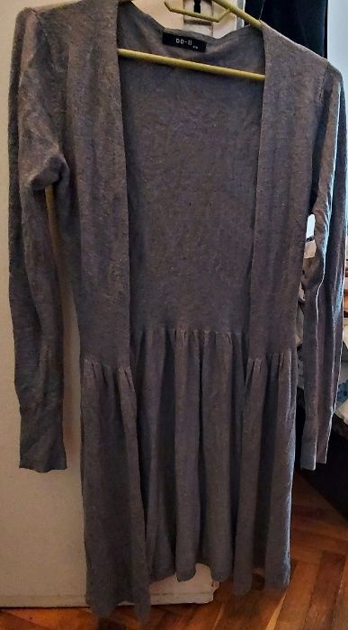 Дамска сива жилетка