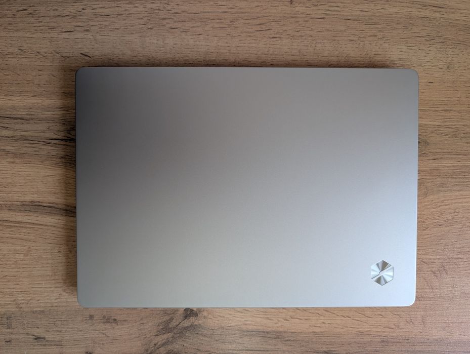 Продам ультрабук Mechrevo alpha 14