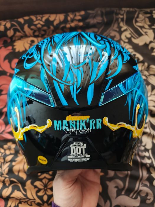 Каска за мотор Icon Airform Manik'rr