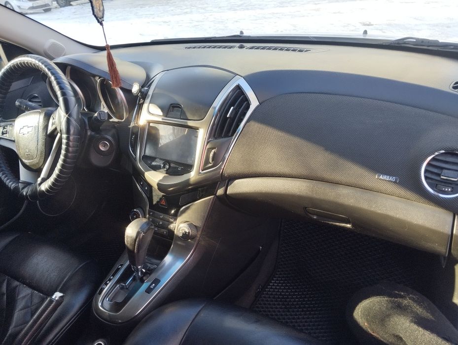 Продам Chevrolet Cruze