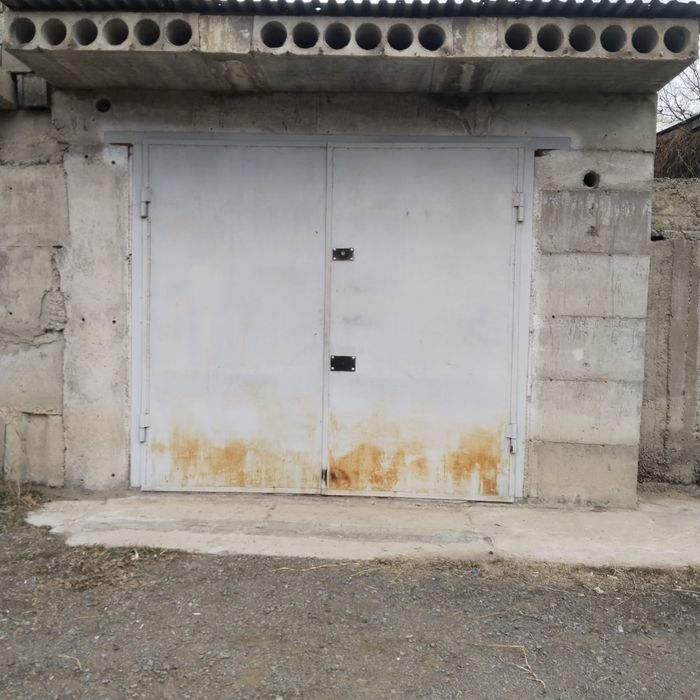 Гараж в районе АТК