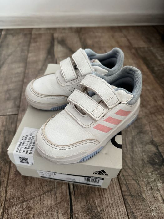 Маратонки Adidas