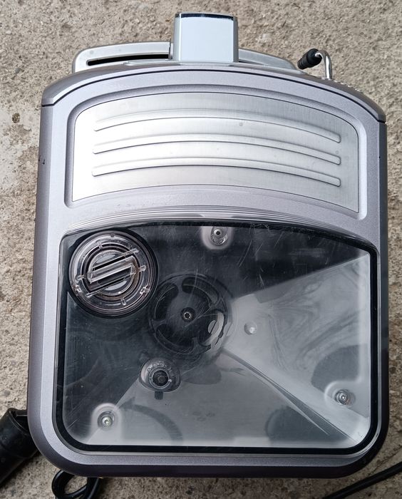 Saeco Intelia Evo, râșniță incorporata, spumare lapte, cafea măcinată