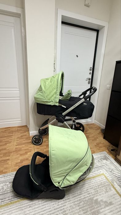 Продам коляску фирма Hauck