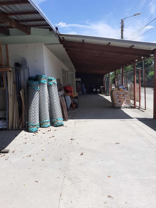 Vand/inchiriez cladire in Urleasca