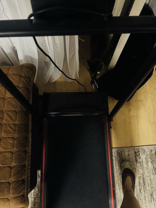 Беговая дорожка,Срочно