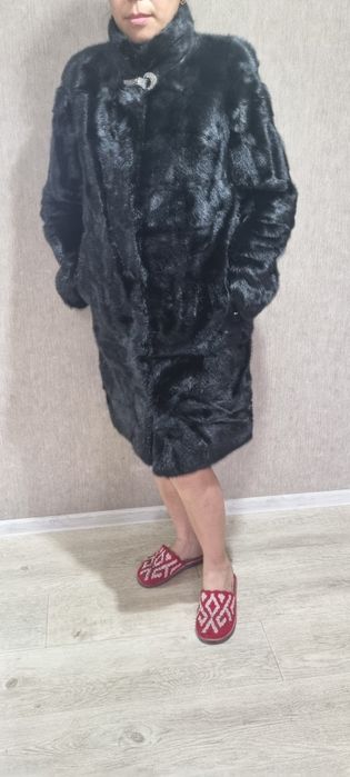 Продам норковую шубу