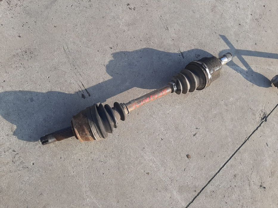 planetara stanga fata 1.3 d multijet  fiat grande punto 199