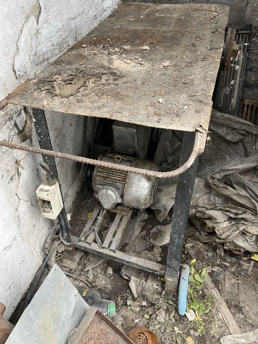 Продам циркулярку  380 в