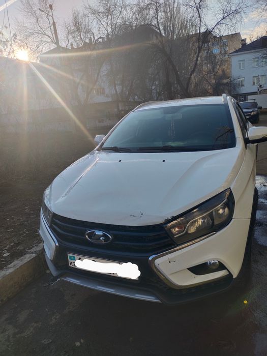 Продам автомобиль LADA Vesta SW Cross