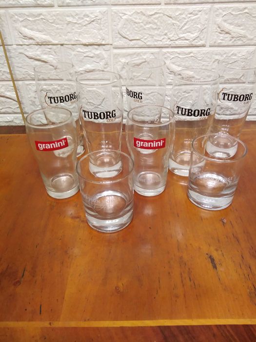 servicii pahare si farfurii